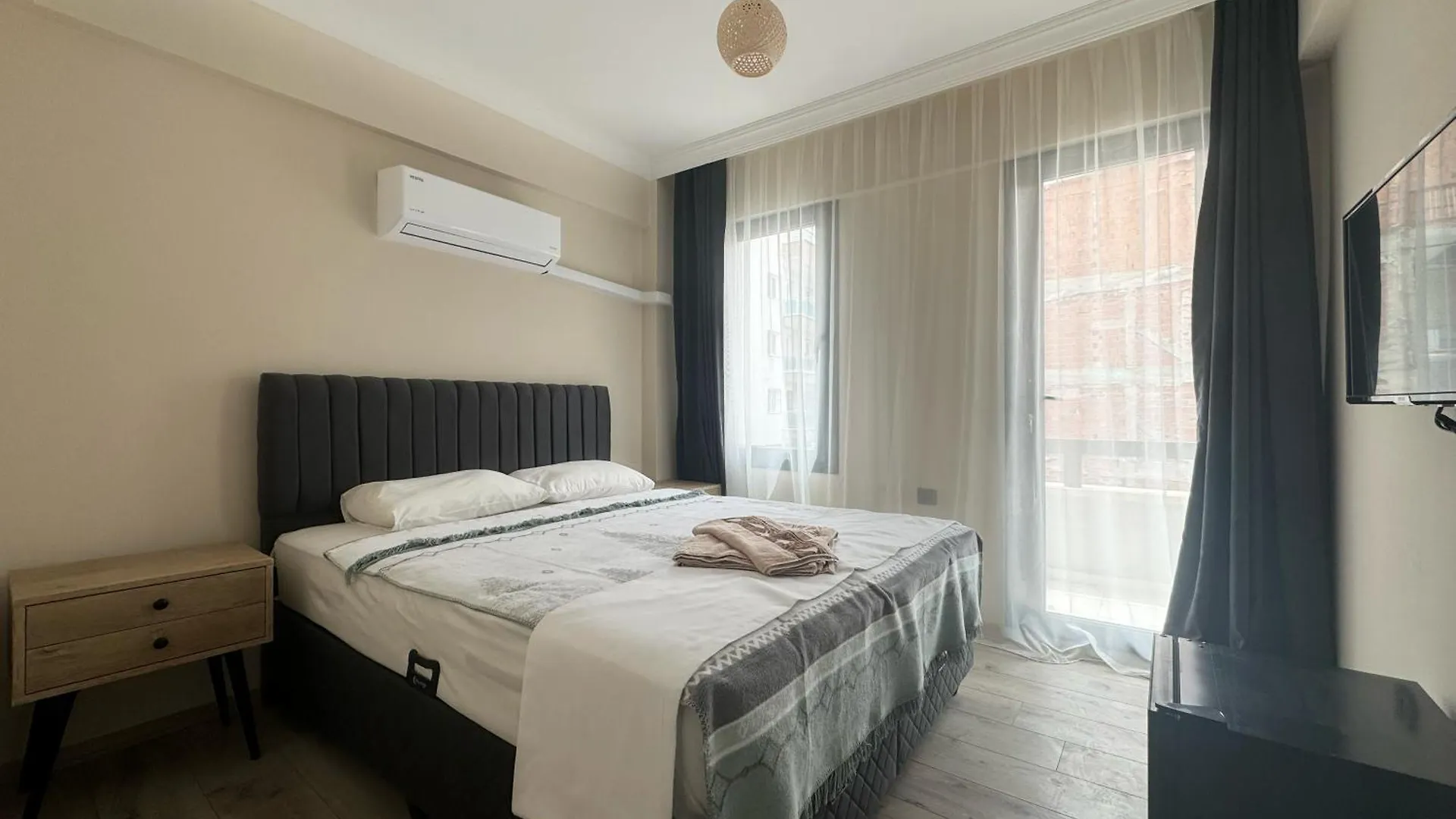 Ξενοδοχείο με διαμερίσματα Koskhotel Κουσάντασι Τουρκία
